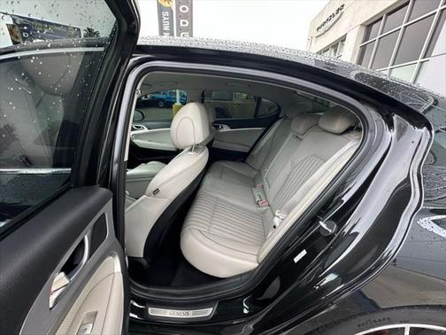 2019 Genesis G70 3.3T Advanced