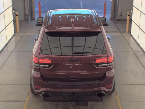 2021 Jeep Grand Cherokee SRT