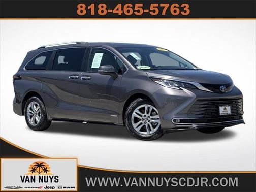 2021 Toyota Sienna Limited 7-Passenger