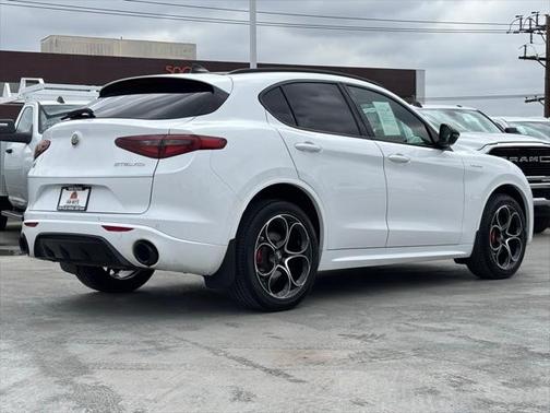 2022 Alfa Romeo Stelvio Ti