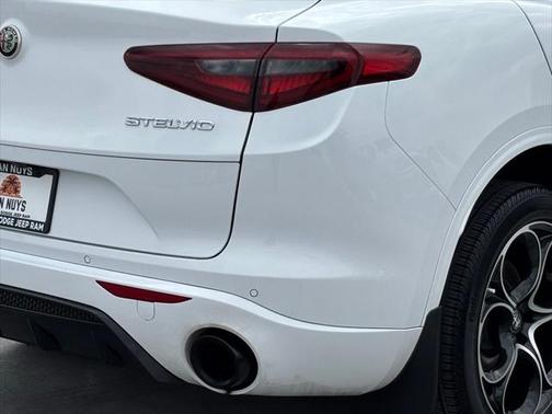 2022 Alfa Romeo Stelvio Ti