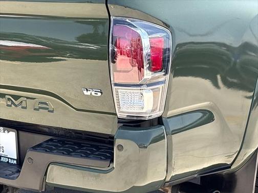 2022 Toyota Tacoma TRD Sport