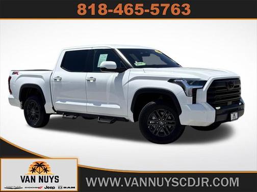 2025 Toyota Tundra SR5