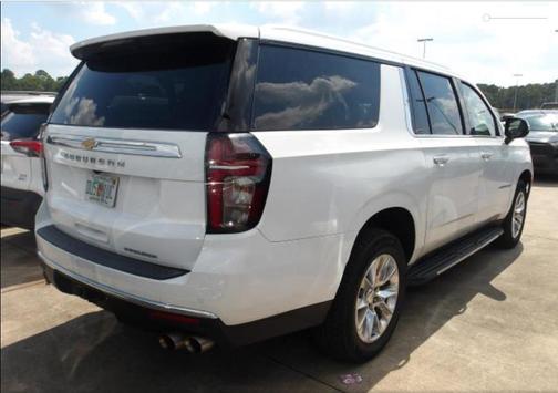 2023 Chevrolet Suburban Premier