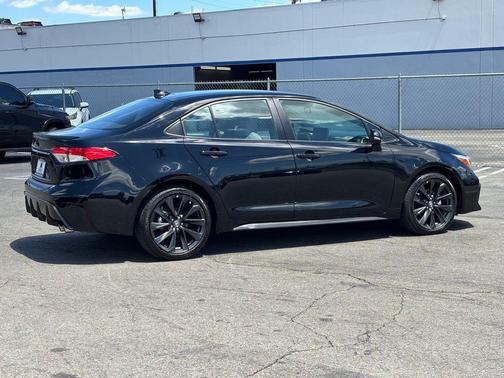Midnight Black Metallic 2024 Toyota Corolla SE