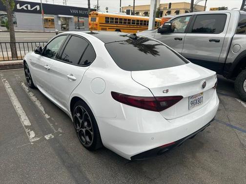 2022 Alfa Romeo Giulia Ti