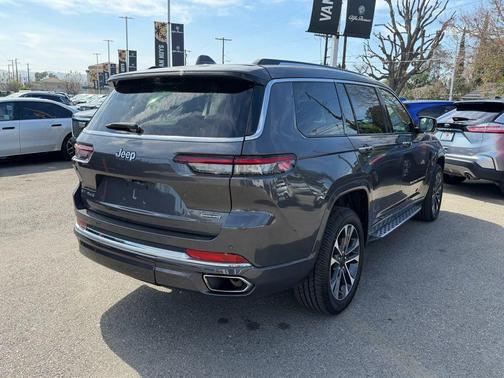 2021 Jeep Grand Cherokee L Overland