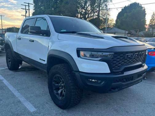 2025 RAM 1500 RHO Crew Cab 4x4 5'7' Box