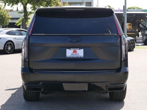 Crystal White Tricoat 2024 Cadillac Escalade Sport Platinum