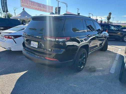 2021 Jeep Grand Cherokee L Altitude