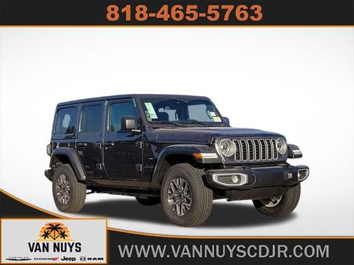 2025 Jeep Wrangler 4-Door Sahara 4x4