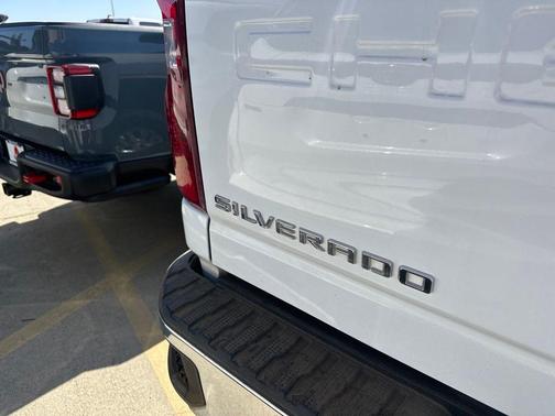 2024 Chevrolet Silverado 2500 LT
