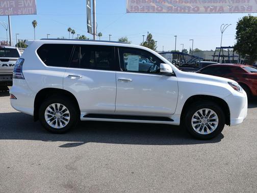 2023 Lexus GX 460 Premium