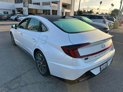 2021 Hyundai SONATA Limited