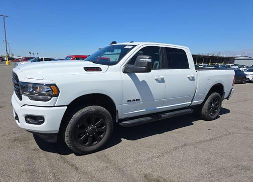 2024 RAM 2500 Big Horn Crew Cab 4x4 6'4' Box