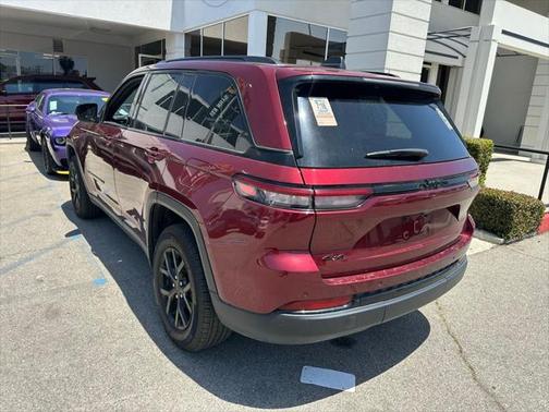 2024 Jeep Grand Cherokee Altitude