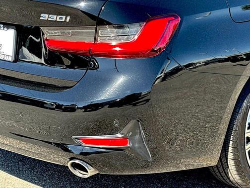 2020 BMW 330 330i