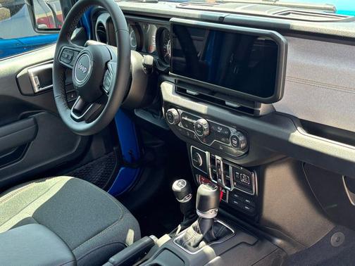 Hydro Blue Pearl Coat 2026 Jeep Wrangler Willys