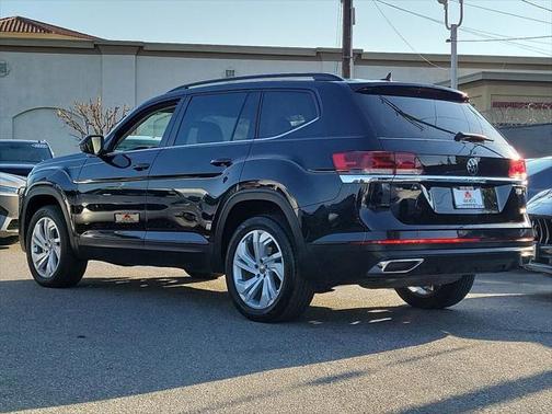 2022 Volkswagen Atlas 2.0T SE w/Technology