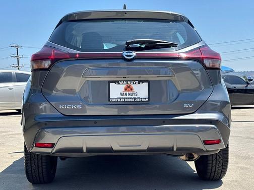 2021 Nissan Kicks SV