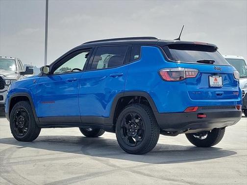2023 Jeep Compass Trailhawk