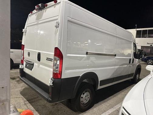 Bright White Clearcoat 2023 RAM ProMaster 3500 High Roof