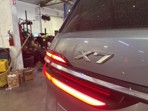 2024 BMW X7 xDrive40i