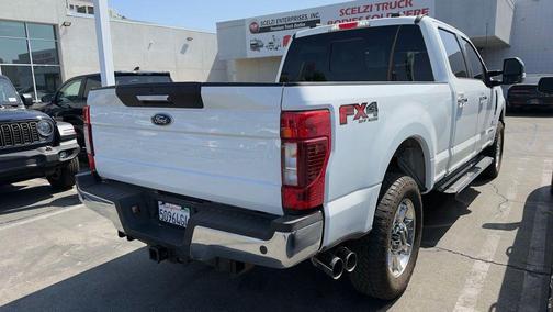 Oxford White 2022 Ford F-250 XLT