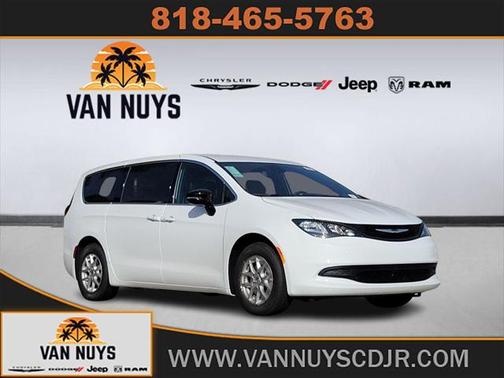 2025 Chrysler Voyager LX