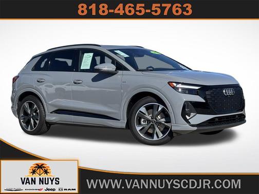 2024 Audi Q4 e-tron Premium Plus 55 quattro