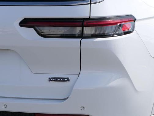 2023 Jeep Grand Cherokee L Overland