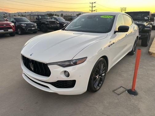 2024 Maserati Levante GT Ultima