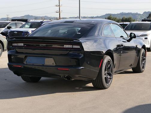Diamond Black Crystal Pearlcoat 2026 Dodge Charger Scat Pack