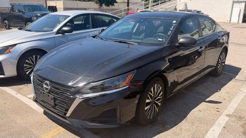 Super Black 2024 Nissan Altima 2.5 SV