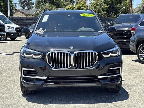 Black Sapphire Metallic 2023 BMW X5 xDrive40i