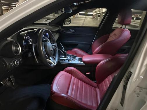 2022 Alfa Romeo Giulia Sprint