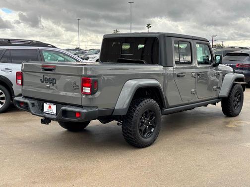 2022 Jeep Gladiator Willys 4x4