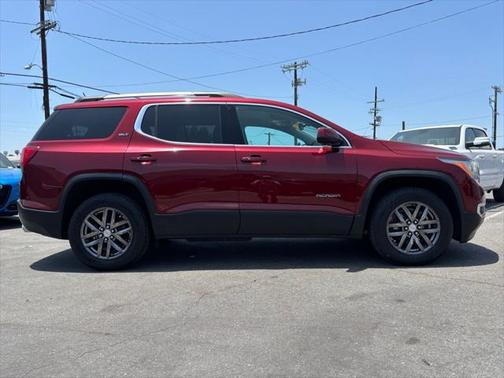 2017 GMC Acadia SLT-1