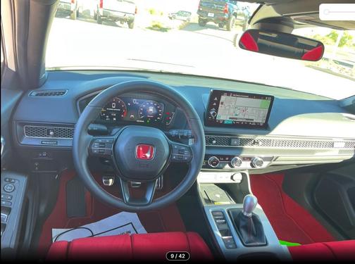 2025 Honda Civic Type R Base