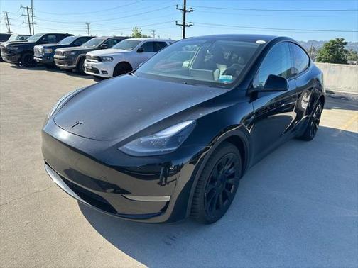 2023 Tesla Model Y Long Range Dual Motor All-Wheel Drive
