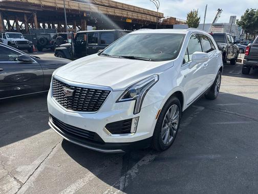 2025 Cadillac XT5 Premium Luxury
