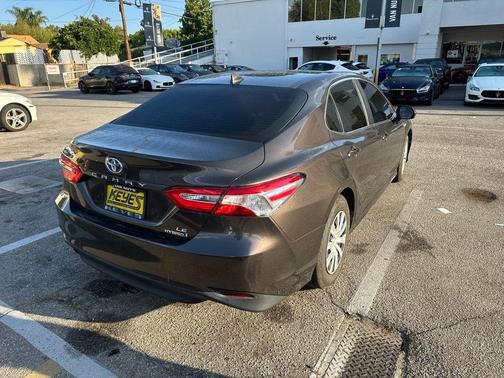 2020 Toyota Camry LE
