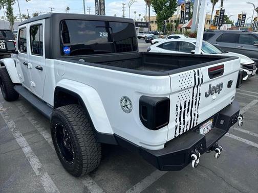 2020 Jeep Gladiator Overland