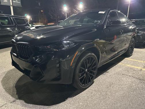 2025 BMW X6 xDrive40i