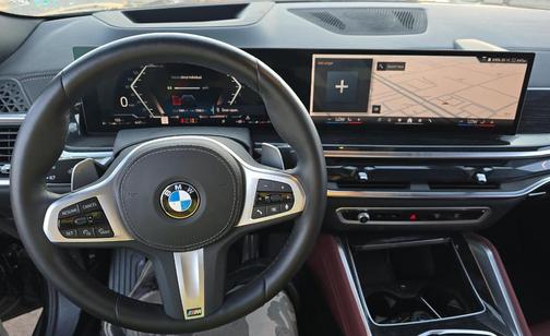 2025 BMW X6 xDrive40i