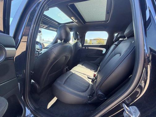 Black Metallic 2024 MINI Countryman Cooper S