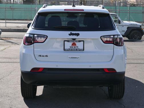 2025 Jeep Compass Latitude