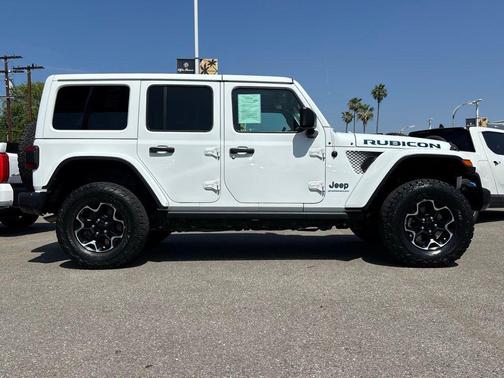 Bright White Clearcoat 2023 Jeep Wrangler 4xe Rubicon