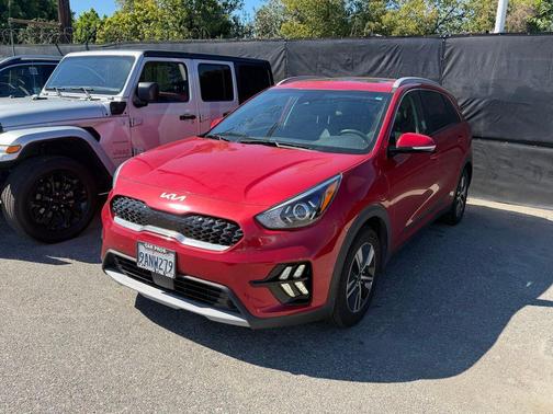 2022 Kia Niro Plug-In Hybrid EX Premium