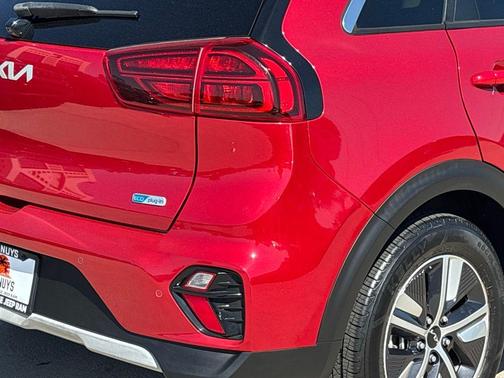 2022 Kia Niro Plug-In Hybrid EX Premium